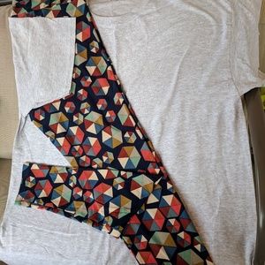 NWOT LLR TC Leggings outfit set with XL Adult Tee